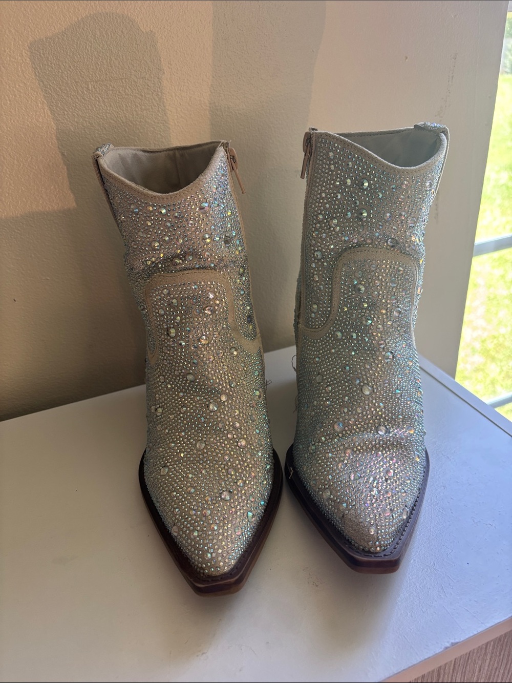 Very G Embellished Crystal Pointed-Toe Ankle Boots - Ivory